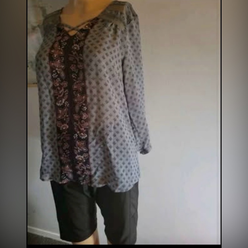 Maurices Gray and Brown Floral Blouse
